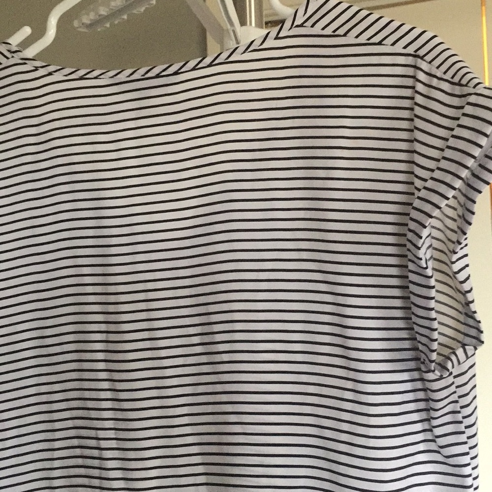 Express Blouse - Picture 5 of 5